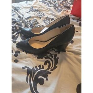Liz Claiborne Black Croc-Embossed Memory Foam Pointed Toe Pumps 8WD
